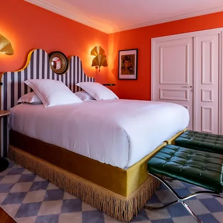 Chateau De - Luxurious &