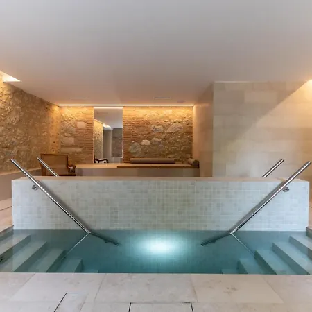 Chateau De - Luxurious & Fiac