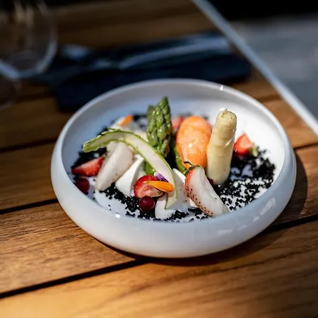 Chateau De - Luxurious & Fiac