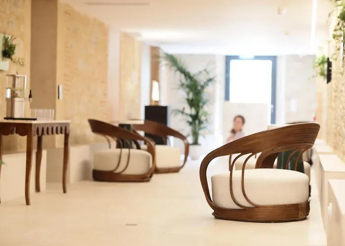 Chateau De - Luxurious & 4* Fiac