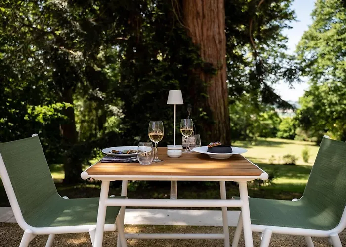 Hotel Chateau De - Luxurious &