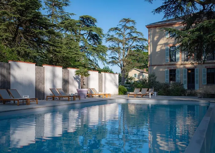 Chateau De - Luxurious & Fiac