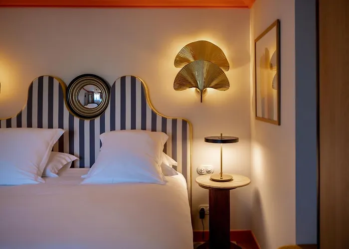 Hotel Chateau De - Luxurious &